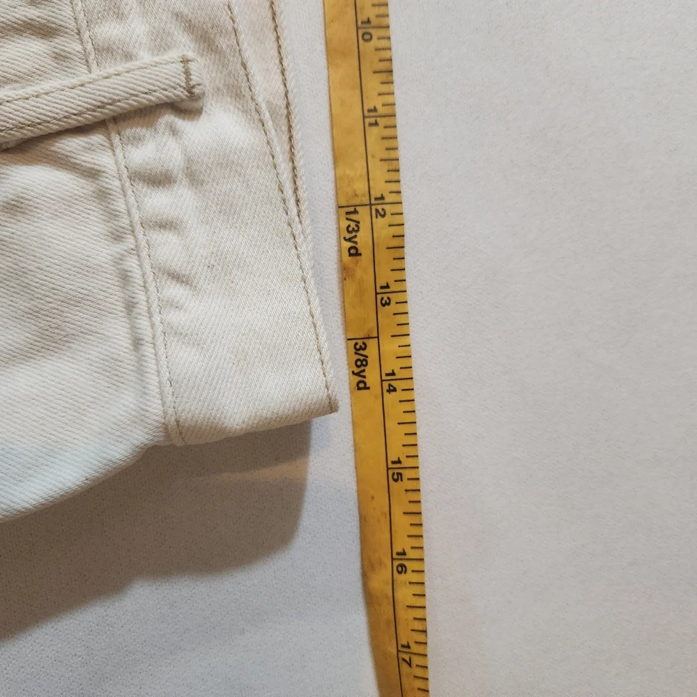 Vintage 90s Guess Ivory Women's Shorts‎ Size Medium